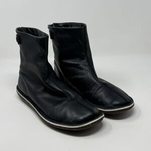 Camper Beetle Boots Womens 8.5 EU 39 Black Leather Hipster Bohemian Minimalist